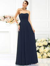 Charming Strapless Pleats Sleeveless Long Chiffon Bridesmaid Dresses-Ballbella