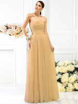 Charming Strapless Pleats Sleeveless Long Chiffon Bridesmaid Dresses-Ballbella