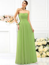 Charming Strapless Pleats Sleeveless Long Chiffon Bridesmaid Dresses-Ballbella
