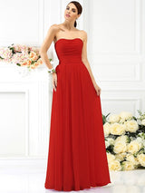 Charming Strapless Pleats Sleeveless Long Chiffon Bridesmaid Dresses-Ballbella