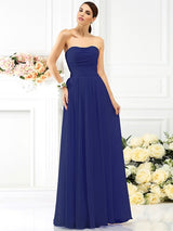 Charming Strapless Pleats Sleeveless Long Chiffon Bridesmaid Dresses-Ballbella