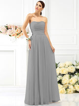 Charming Strapless Pleats Sleeveless Long Chiffon Bridesmaid Dresses-Ballbella