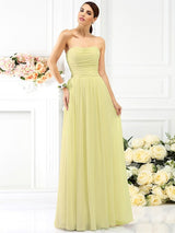 Charming Strapless Pleats Sleeveless Long Chiffon Bridesmaid Dresses-Ballbella