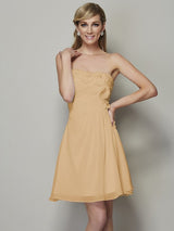 Charming Strapless Sleeveless Pleats Applique Short Chiffon Bridesmaid Dresses-Ballbella