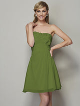 Charming Strapless Sleeveless Pleats Applique Short Chiffon Bridesmaid Dresses-Ballbella