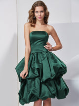 Charming Strapless Sleeveless Short Satin Bridesmaid Dresses-Ballbella