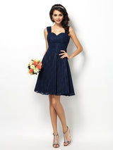 Charming Straps Lace Sleeveless Short Bridesmaid Dresses-Ballbella