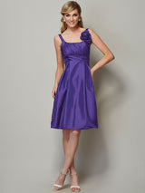 Charming Straps Sleeveless Pleats Short Taffeta Bridesmaid Dresses-Ballbella