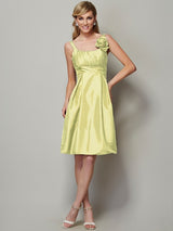 Charming Straps Sleeveless Pleats Short Taffeta Bridesmaid Dresses-Ballbella