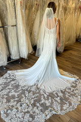 Charming Straps Sleeveless Satin Mermaid Wedding Dresses Appliques Lace Open Back With Buttons-Ballbella