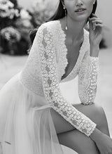 Chic A-line V-Neck Long Sleeves Court Train Chiffon Lace Wedding Dresses Split Front-Ballbella