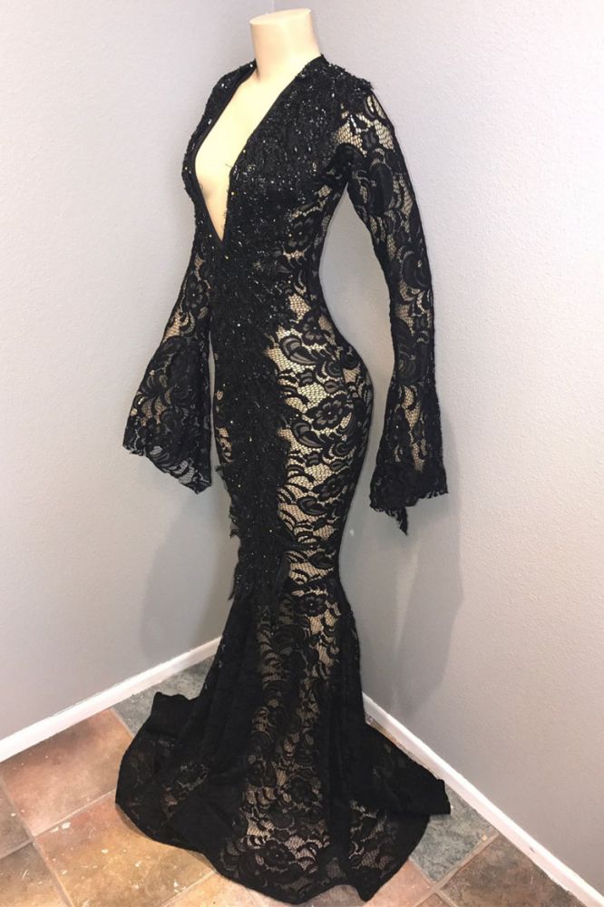 Chic Black Lace V-neck Long Sleevess Mermaid Prom Dresses Sheer