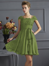 Chic Short Sleeves Lace Short Chiffon Bridesmaid Dresses-Ballbella