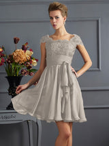 Chic Short Sleeves Lace Short Chiffon Bridesmaid Dresses-Ballbella