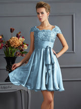 Chic Short Sleeves Lace Short Chiffon Bridesmaid Dresses-Ballbella