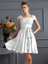Chic Short Sleeves Lace Short Chiffon Bridesmaid Dresses-Ballbella