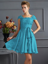 Chic Short Sleeves Lace Short Chiffon Bridesmaid Dresses-Ballbella