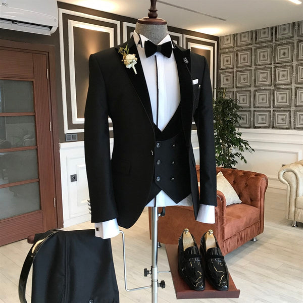 Classic Black Classy Slim Fit 3-Piece Peaked Lapel Men Suits-Ballbella