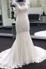 Classic Cap Sleeves White Illusion neck Lace Mermaid Wedding Dress with Court Train-Ballbella