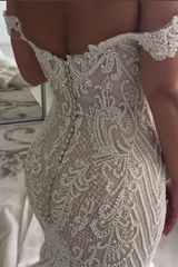 Classic Off the shoulder Sweetheart Pearl Mermaid Chapel Train Wedding Dress-Ballbella