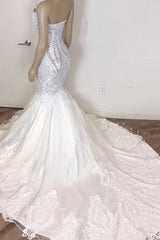 Classic Sleeveless Sweetheart Lace Appliques Mermaid Slim Bridal Wedding Dress-Ballbella