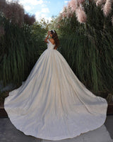 Classic Sweetheart Sleeveless Off-the-Shoulder Lace Wedding Dress With Ruffles Long-Ballbella