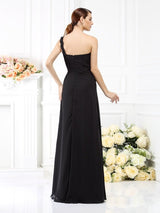 Classy Sleeveless One Shoulders Long Satin Bridesmaid Dresses-Ballbella