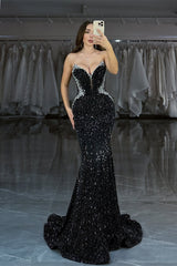 Dazzling Black Sleeveless Strapless V-Neck Prom Dress Mermaid Gem With Beads-Ballbella
