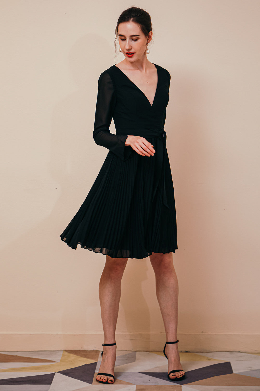 Deep V-neck Long sleeves Bowtie Little Black Dress, Black / US2 Deep V-neck Long sleeves Bowtie Little Black Dress, Black / US2