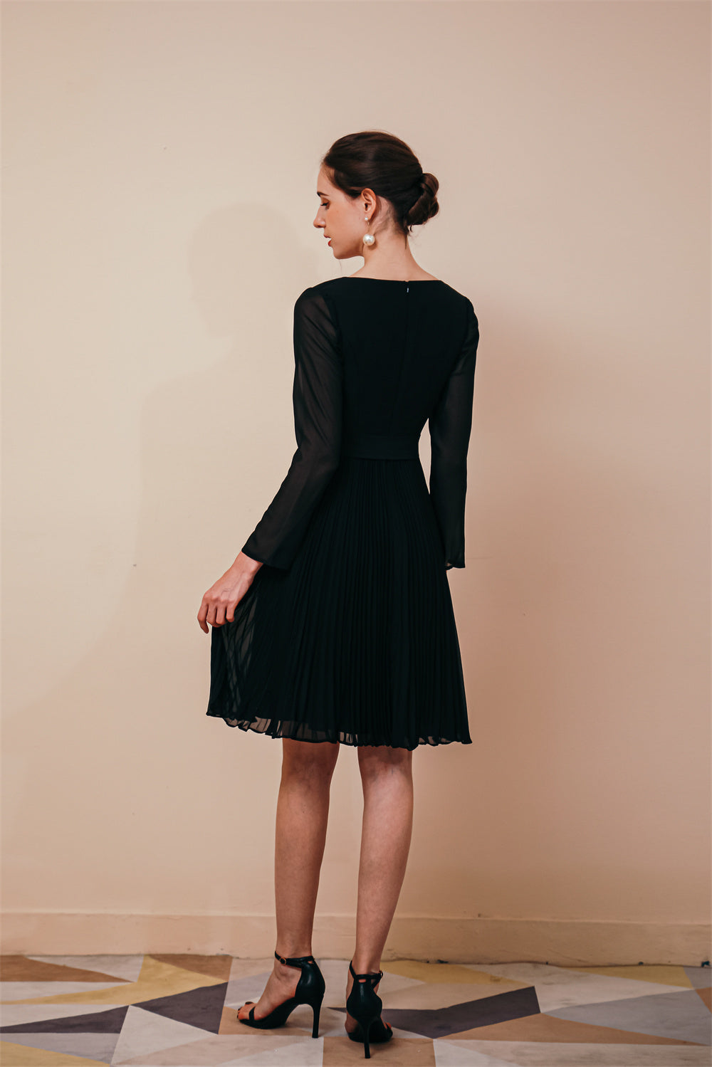 Deep V-neck Long sleeves Bowtie Little Black Dress, Black / US2 Deep V-neck Long sleeves Bowtie Little Black Dress, Black / US2