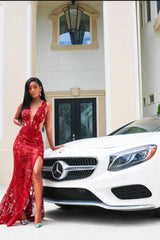Deep V-Neck Red Prom Party GownsFloral Lace Appliques Split Front Party Dress-Ballbella