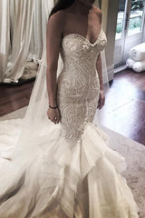Delicate Mermaid Lace Rufflesd Wedding Dress Spaghetti Strap Bridal Gown-Ballbella