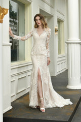 Delicate V Neck High Split Long Sleevess Lace Wedding Dress With Court Train-Ballbella