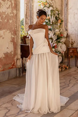 Dreamy White Strapless Sleeveless Chiffon Prom Dress A-Line Lace-Up Back With Flower-Ballbella