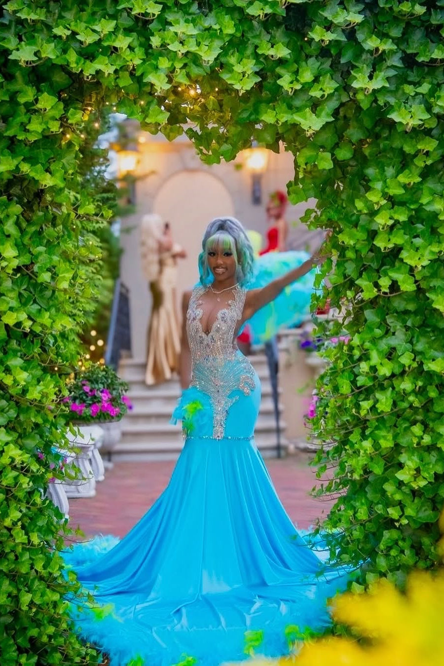 Elegant Blue Silver Sequined Feathers Mermaid Long Prom Dresses