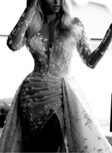 Elegant Lace Long Sleeve Wedding Dress Slit-Ballbella