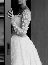 Elegant Lace Long Sleeve Wedding Dress Slit-Ballbella