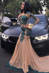Elegant Long Sleeves Full Length Mermaid Prom Gown for Women with Train-Ballbella