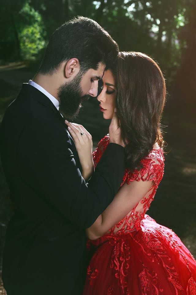 red applique prom dress Elegant Red V-Neck OverSkirt Lace Applique Prom Dresses