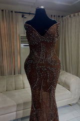 Elegant Sparkle Brown Mermaid Court Train V-neck Sleeveless Prom Dresses-Ballbella