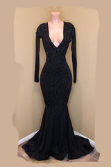 Elegant V-Neck Long Sleevess Appliques Sequins Mermaid Zipper Prom Dresses-Ballbella