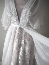 Elegant Wedding Dresses V Neck Half Sleeves Backless Lace Bridal Gown-Ballbella