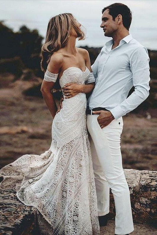 Elegnat Ivory Strapless Mermaid Lace Beach Wedding Dress Online with Lace Bracelet Elegnat Ivory Strapless Mermaid Lace Beach Wedding Dress Online with Lace Bracelet