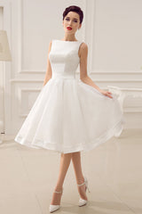 Exclusive Short Wedding Dress Retro Bridal Dress Bateau Sleeveless Reception Bridal Gown-Ballbella
