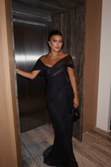 Glamorous Black Off-The-Shoulder Mermaid Prom Dresses Sheath Lace With Pleats-Ballbella