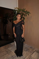 Glamorous Black Off-The-Shoulder Mermaid Prom Dresses Sheath Lace With Pleats-Ballbella