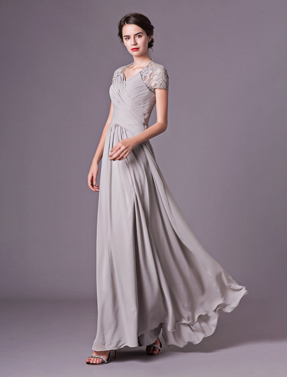 Glamorous Evening Dresses Silver Lace Short Sleeve Formal Gowns Chiffon Pleated Floor Length Mother Of Bride Dress Glamorous Evening Dresses Silver Lace Short Sleeve Formal Gowns Chiffon Pleated Floor Length Mother Of Bride Dress