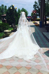 Glamorous Mermaid Long Sleevess Lace Wedding Dresses Scoop Appliques Detachable Skirt Bridal Gowns-Ballbella