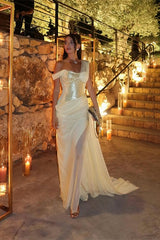 Gorgeous Daffodil Asymmetrical Sequins One Shoulder Prom Dresses With High Slit Ruffle-Ballbella