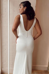 Gorgeous Long White Mermaid Satin Sleeveless Wedding Dresses with Slit-Ballbella